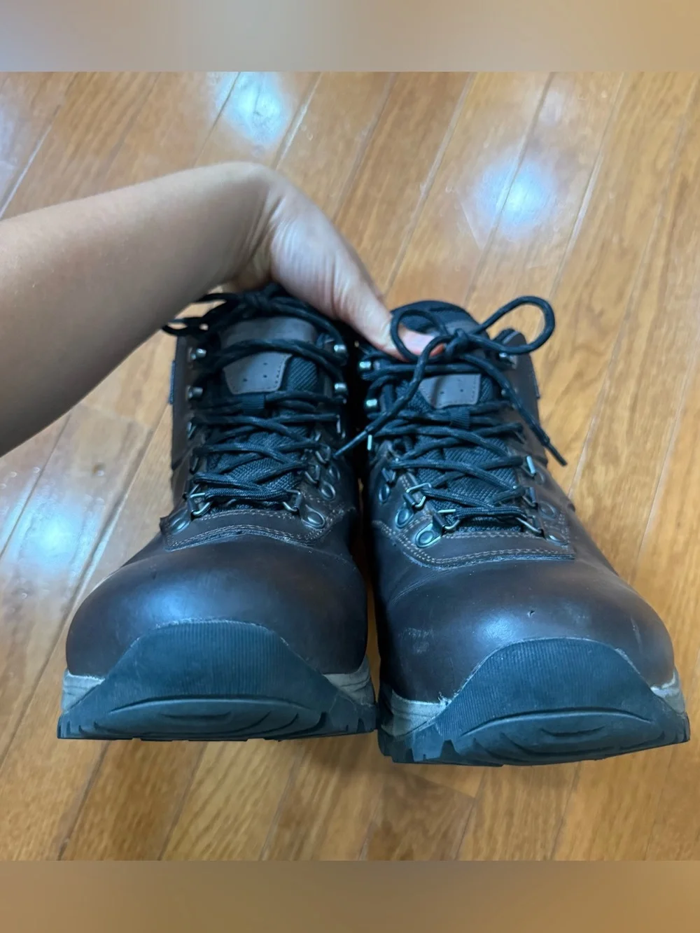 Eddie Bauer Men's 10.5 Everett Waterproof Leather Hiking Boots Trail Shoes 78703